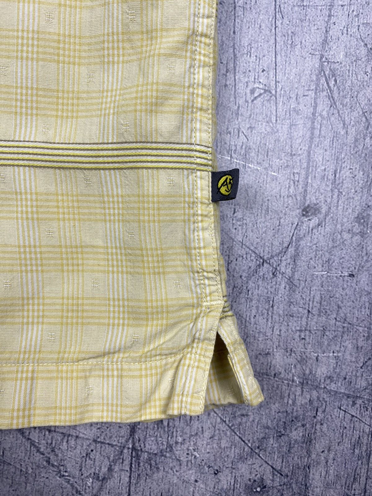 The North Face Vintage The North Face Outdoor Button Up Shirt Size US XL / EU 56 / 4 - 4 Thumbnail