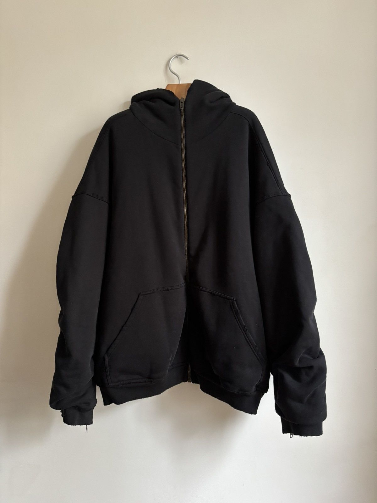 Balenciaga Bomber Hoodie Size US M / EU 48-50 / 2 - 1 Thumbnail