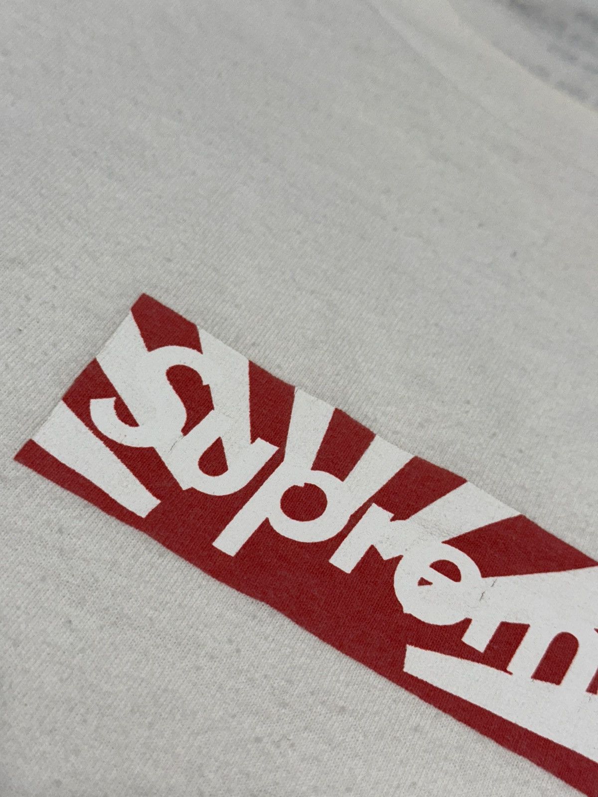 Supreme Supreme 2011 Japan Relief Box Logo Tee Size US L / EU 52-54 / 3 - 4 Thumbnail
