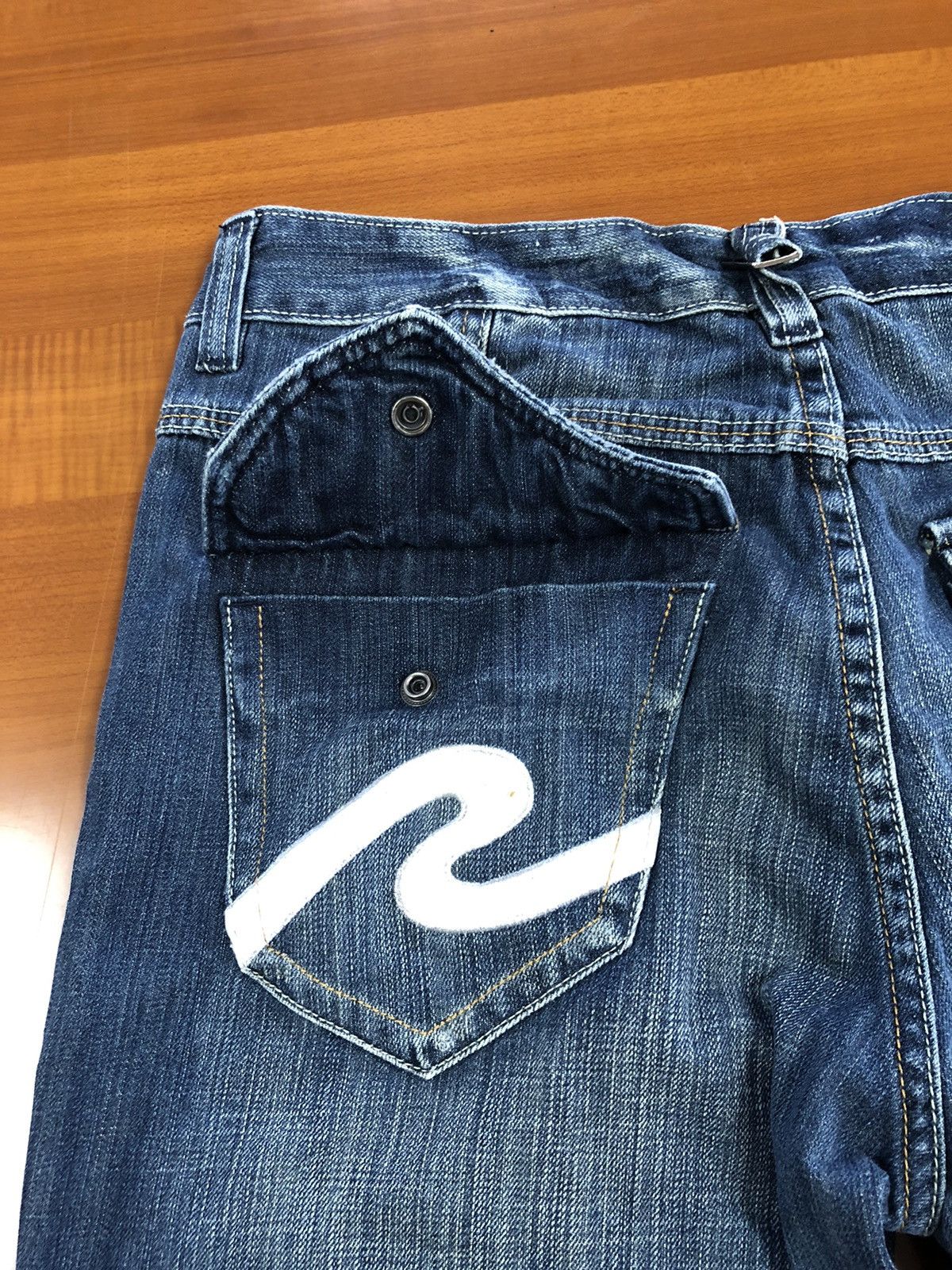 Japanese Brand Big Train Osaka Embroidered Jeans Size US 34 / EU 50 - 24 Thumbnail