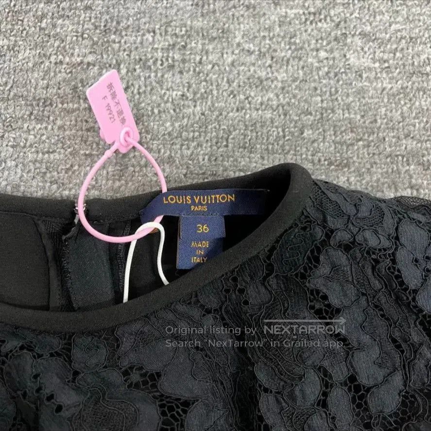 Louis Vuitton Louis Vuitton Lace Shawl Dress. Size US 26 / EU 42 - 4 Thumbnail