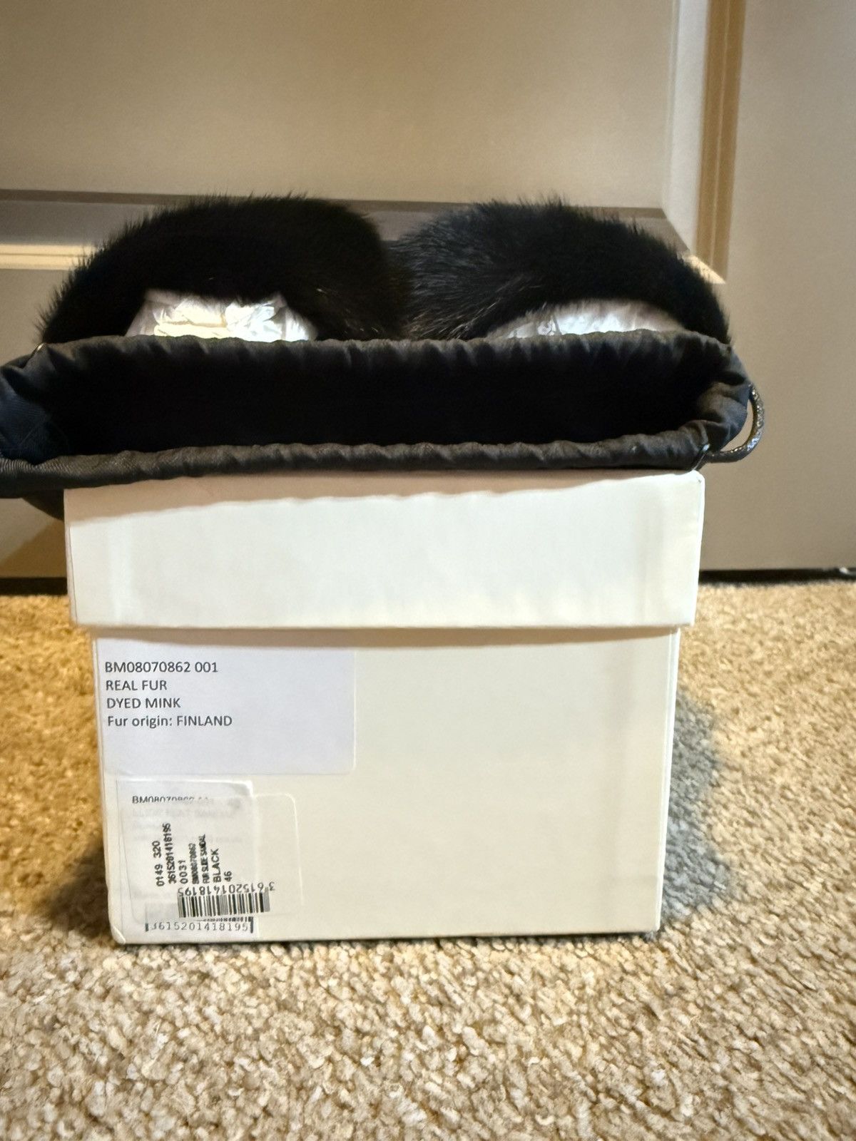 Givenchy Black Givenchy mink fur slides Size US 12 / EU 45 - 8 Thumbnail