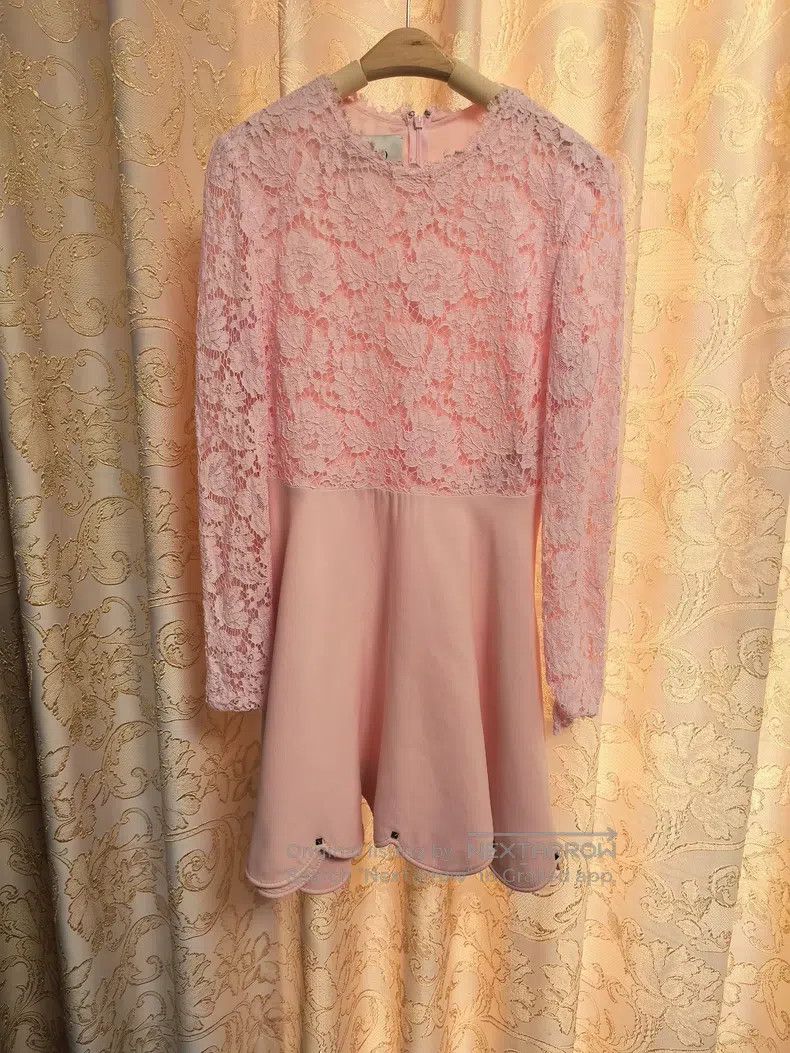Valentino Valentino Authentic dresses Size M / US 6-8 / IT 42-44 - 2 Thumbnail