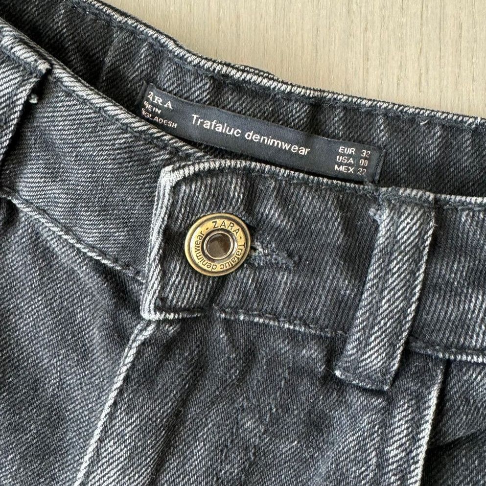 Zara Zara High Waisted Vintage Washed Black Denim Shorts Size 24" / US 00 / IT 34 - 2 Thumbnail