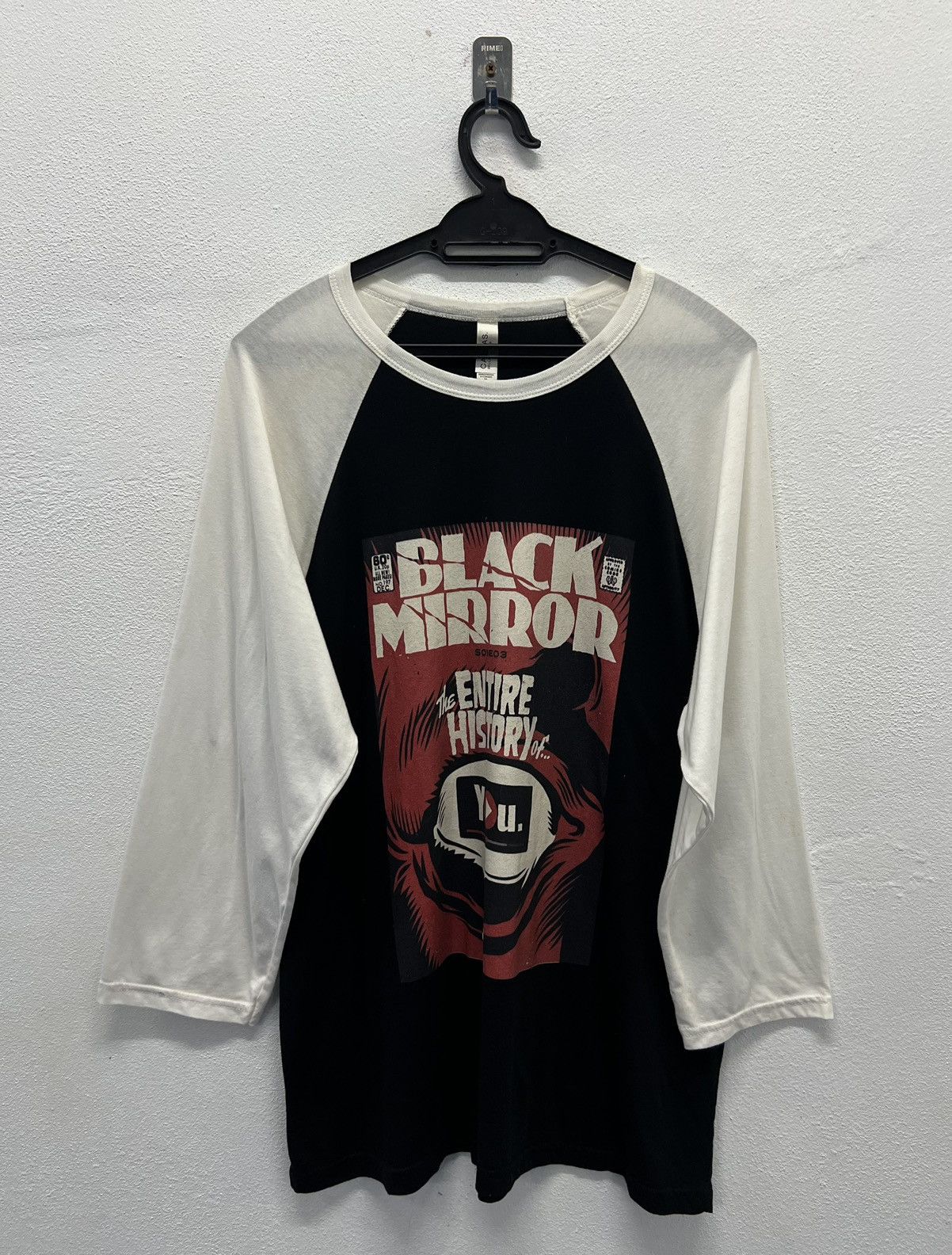 Canvas × Vintage Movie “Black Mirror” Episodes Were On The Covers Of Classic Size US XL / EU 56 / 4 - 1 Thumbnail