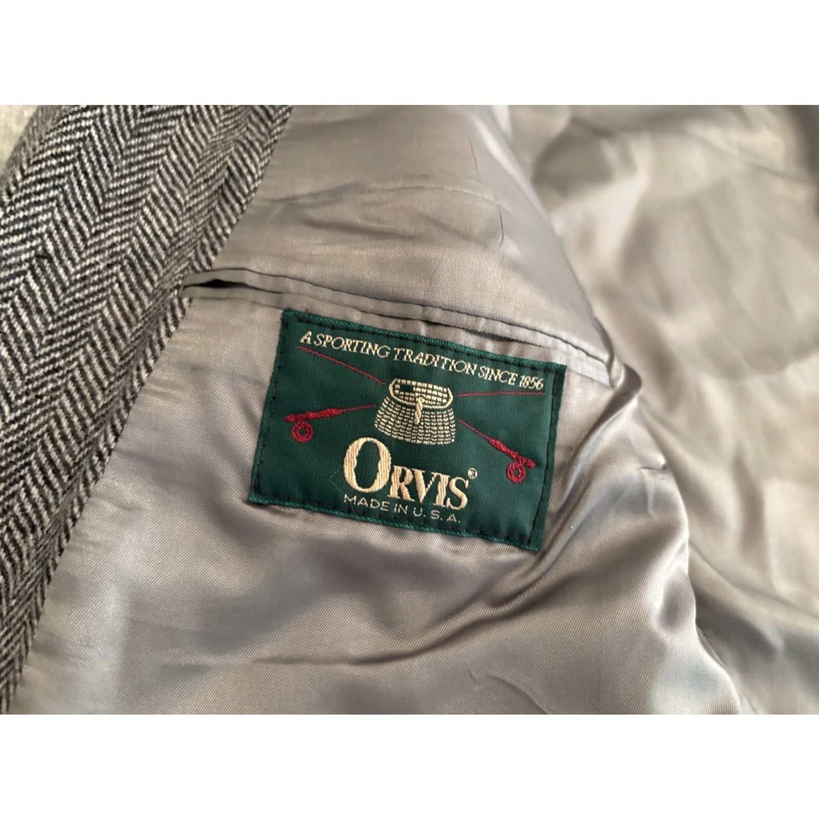 Orvis Orvis Blazer Jacket Herringbone Wool 2 Button Mens 46 Gray Jacket Blazer Wool Mens 46 Size 46R - 3 Thumbnail