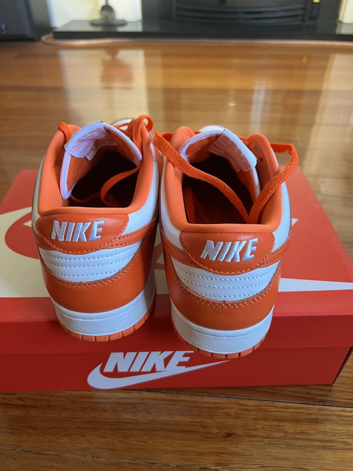 Nike Nike Dunk Low SP Syracuse 2022 Size US 10 / EU 43 - 5 Thumbnail