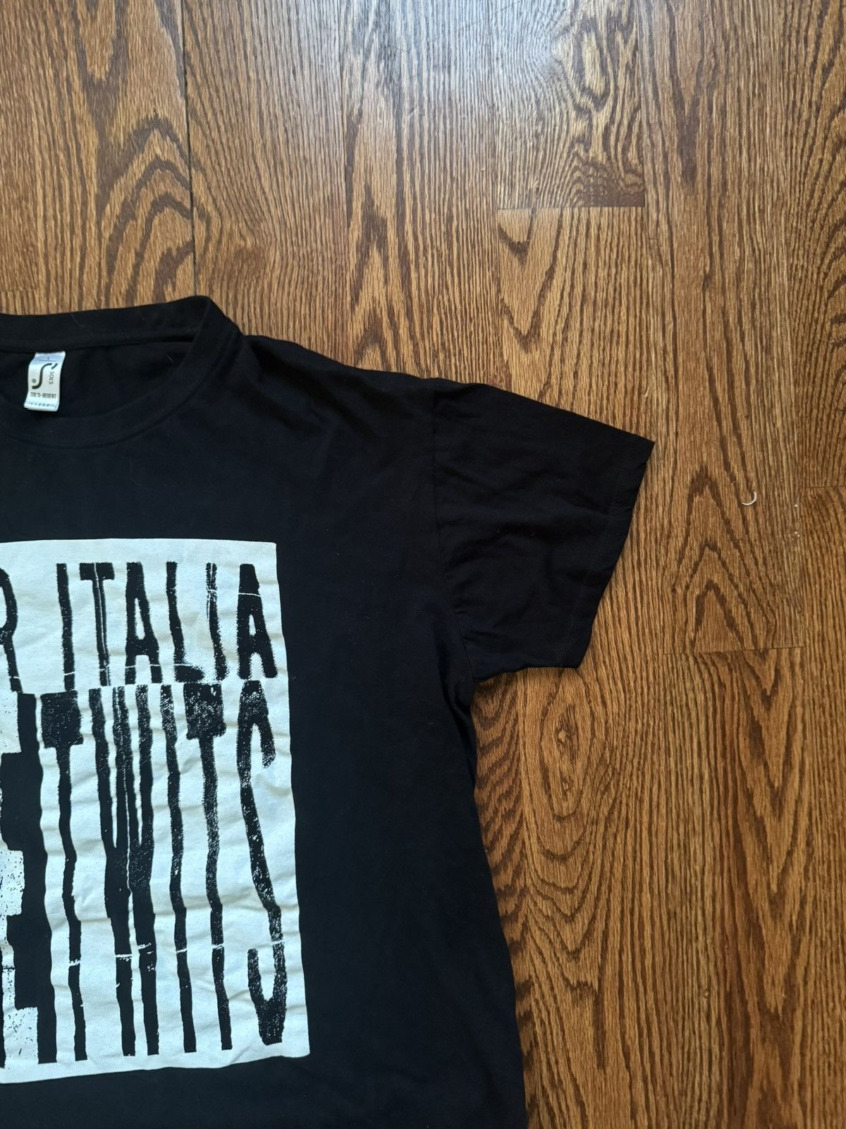 Other Bar Italia The Twits 2024 tour merch Size L Size US M / EU 48-50 / 2 - 4 Thumbnail