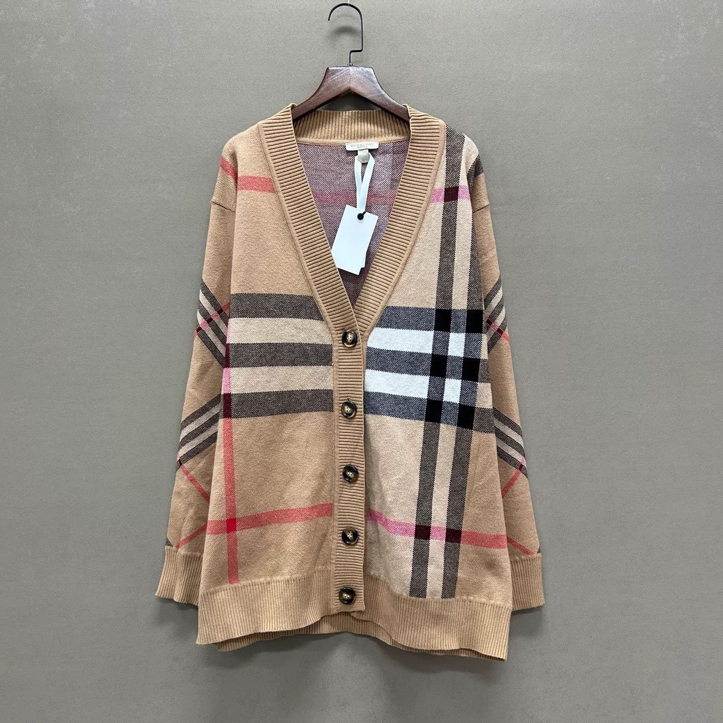 Burberry Burberry 99 New Classic Check Knit Cardigan L Size L / US 10 / IT 46 - 1 Thumbnail