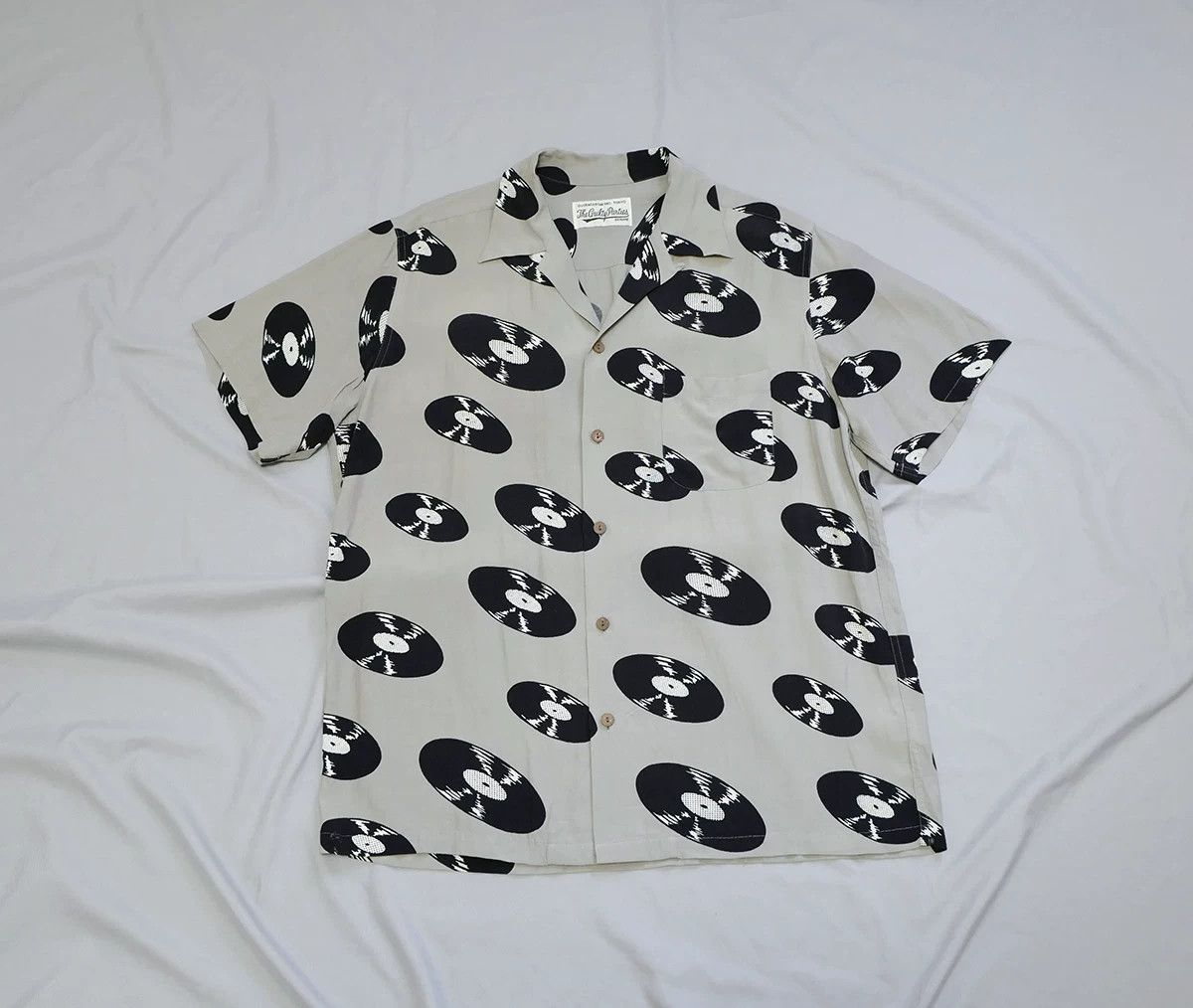 Wacko Maria wacko maria black vinyl hawaiian shirt Size US L / EU 52-54 / 3 - 1 Thumbnail