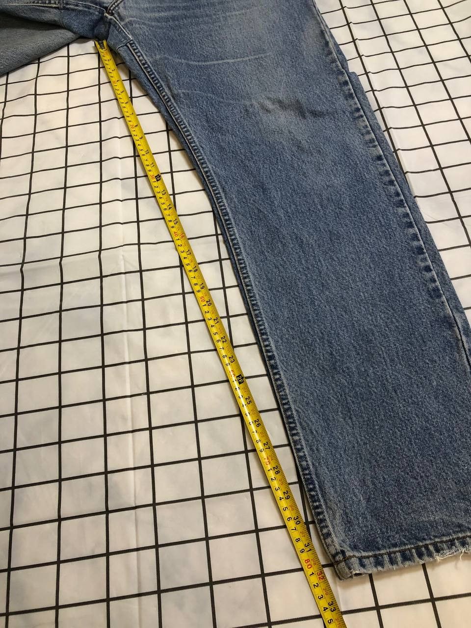 Levi's Vintage 615 Levi's Relaxed Jeans Light Wash Denim Pocket Size US 40 / EU 56 - 7 Thumbnail