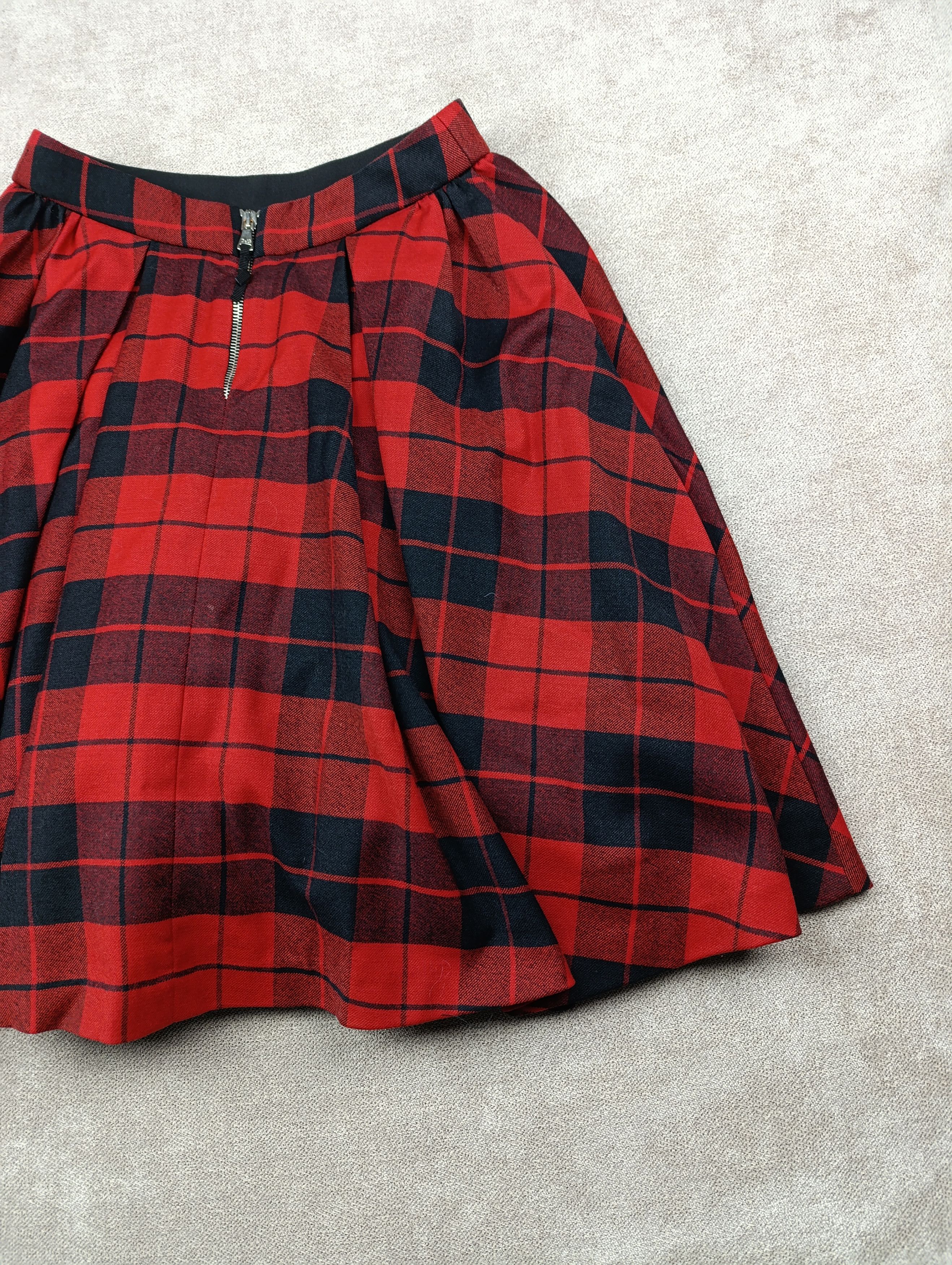 Dolce & Gabbana DOLCE & GABBANA D&G RED PLAID PANNIER WOOL MINI SKIRT WOMENS Size 27" / US 4 / IT 40 - 22 Thumbnail