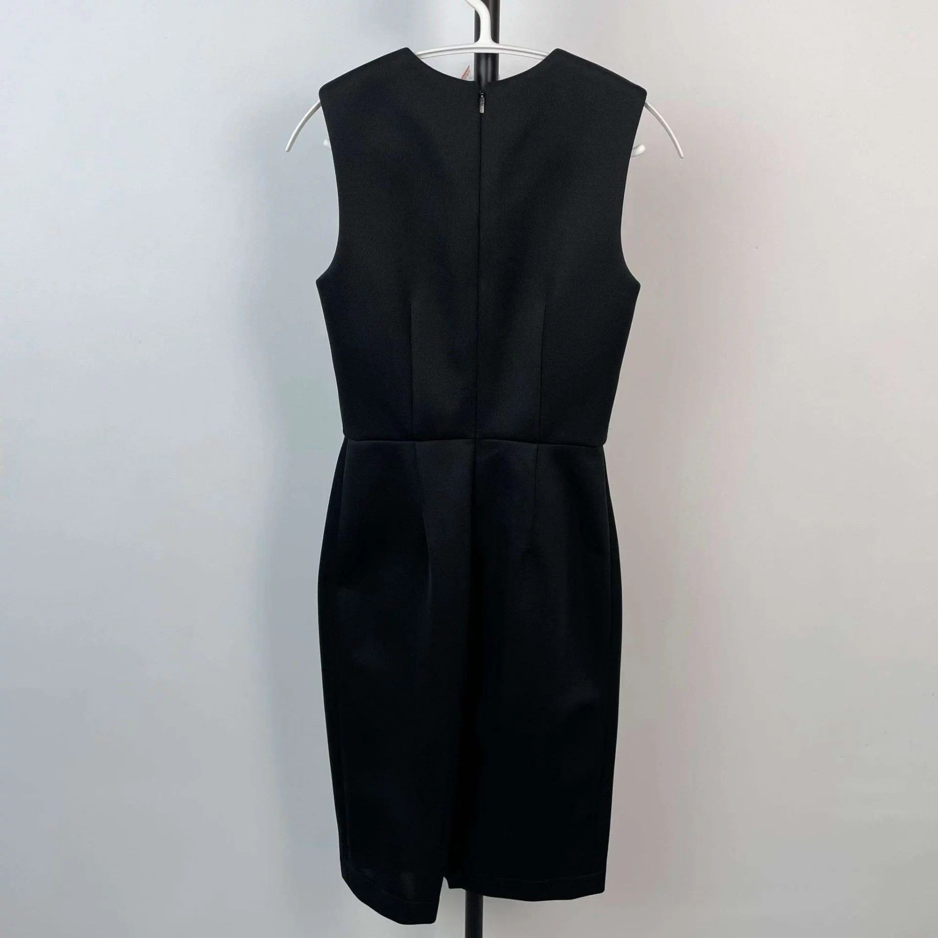 Fendi Fendi Sleeveless Slit Fitted Black Dress 36 Size XS / US 0-2 / IT 36-38 - 2 Thumbnail