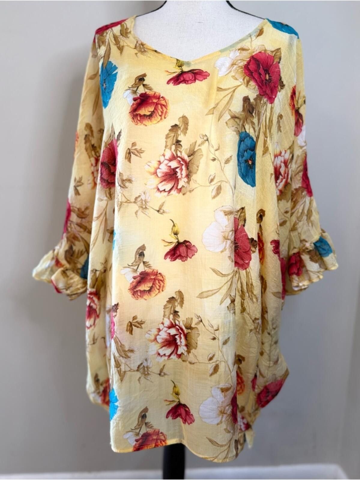 Other Umgee floral semi sheer swimwear beach coverup SZ M/L Size ONE SIZE - 1 Thumbnail