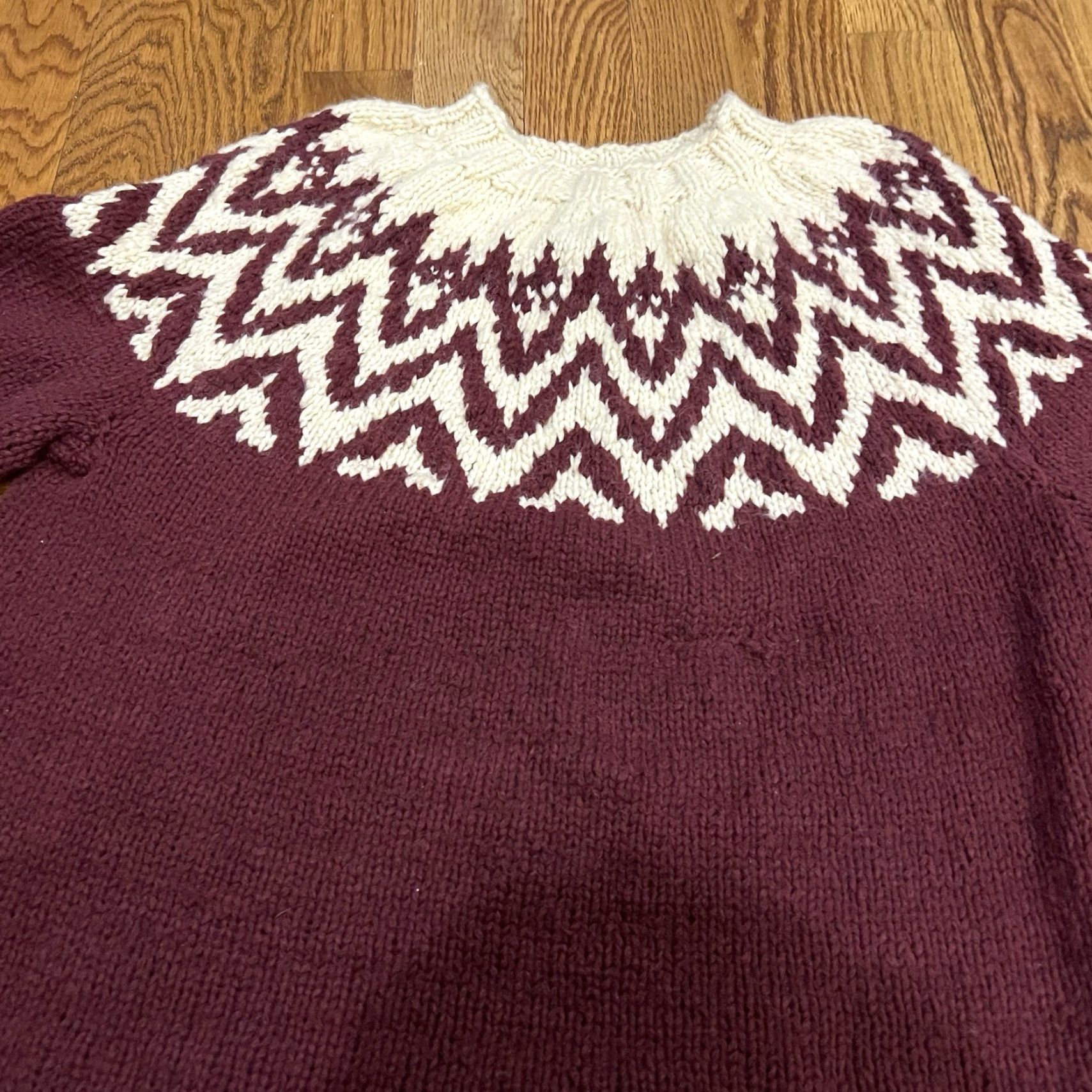 Vintage Unisex 2XL Knitted Sweater Crew Neck Long Sleeve Chunky Knit Fall Winter Casual Travel Cafe Style Maroon Ivory Size XXL / US 16-18 / IT 52-54 - 2 Thumbnail