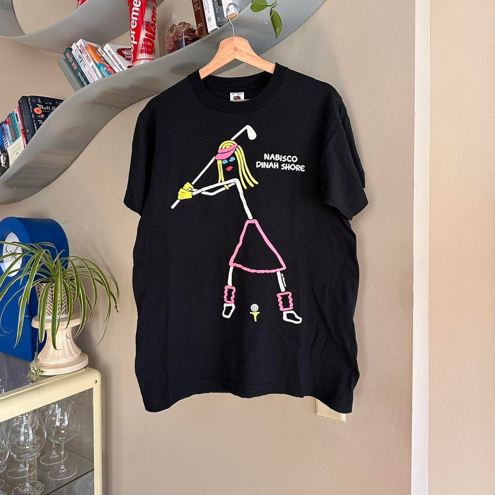 Fruit Of The Loom × Vintage Vintage 90s Nabisco Dinah Shore Golf Art Shirt Size US M / EU 48-50 / 2 - 1 Thumbnail