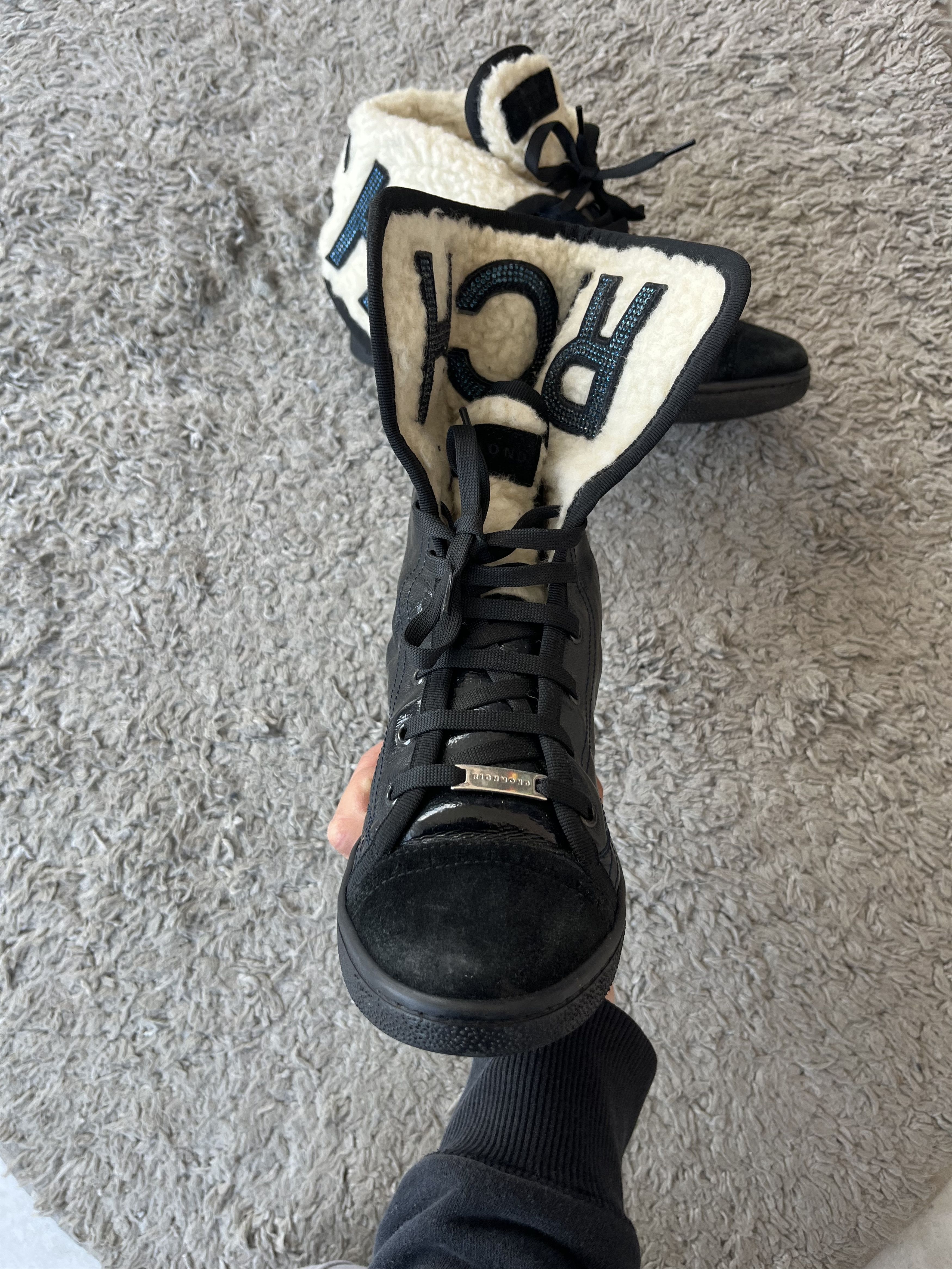 John Richmond JOHN RICHMOND Vintage Shoes Big Logo Black/White Size US 8 / IT 38 - 8 Thumbnail