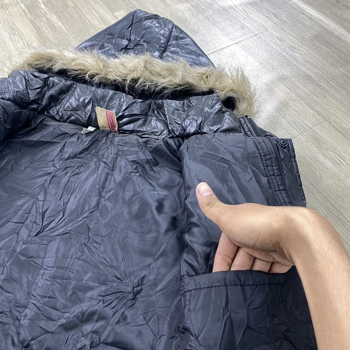 Japanese Brand 2000s B One Soul IfSixWasNine Kmrii Goa Lgb Fur Down Jacket Size US XL / EU 56 / 4 - 14 Thumbnail