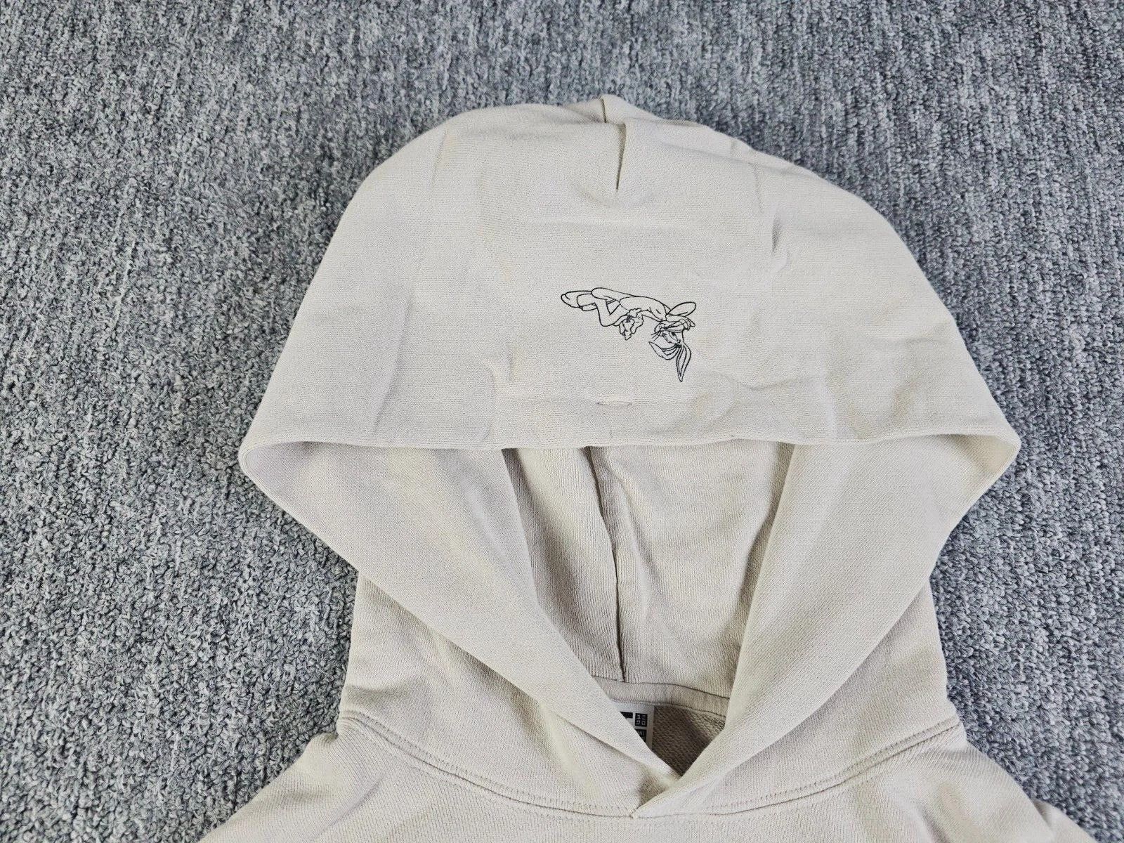 Uniqlo Uniqlo UT Basquiat Looney Tunes Collab Hoodie Beige Men S Size US S / EU 44-46 / 1 - 7 Thumbnail