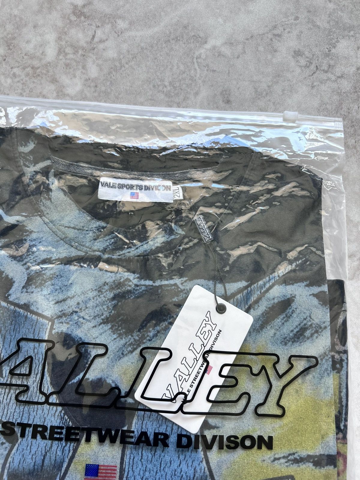 Vale Vale Festival Tee Black/Blue Size XXL Size US XXL / EU 58 / 5 - 9 Thumbnail