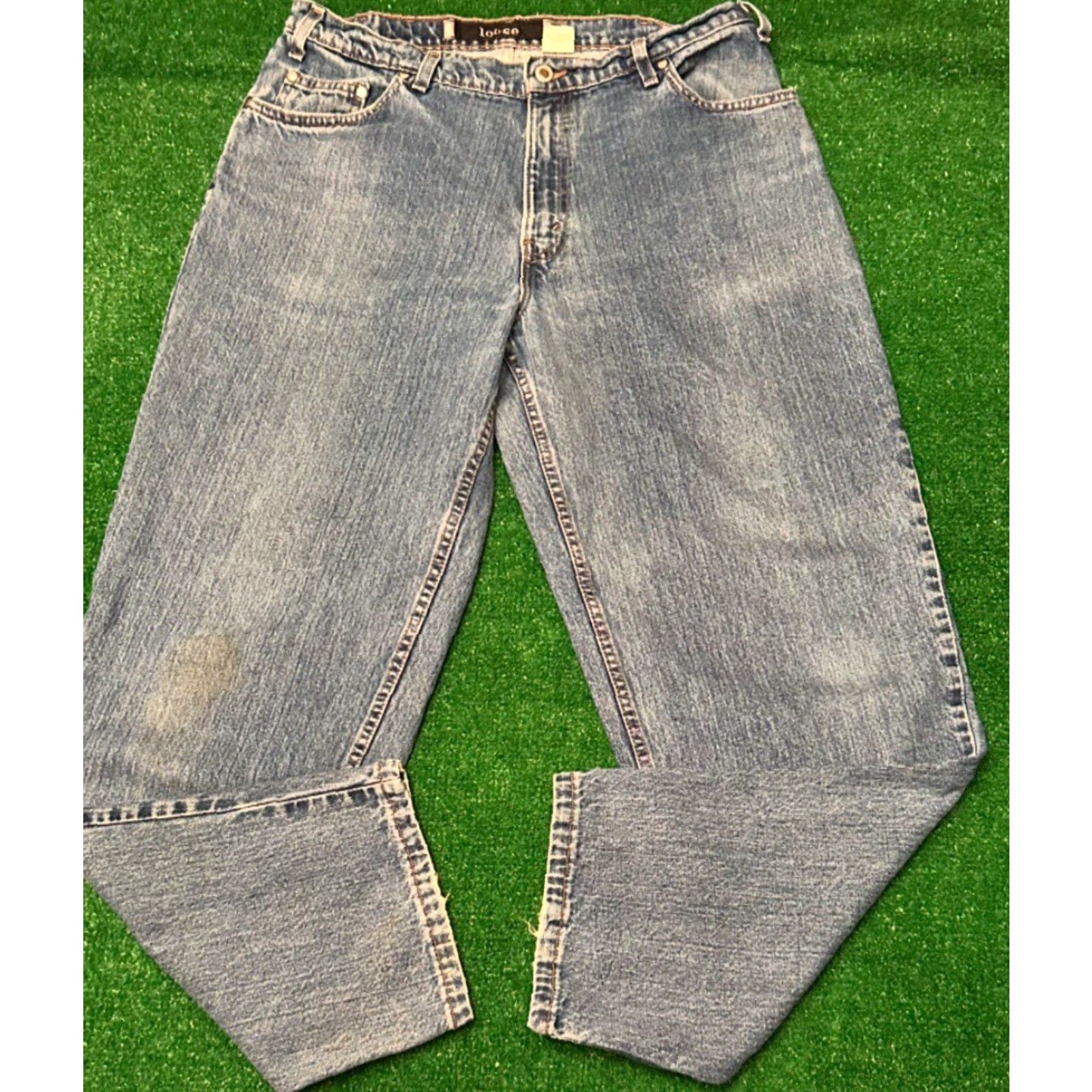 Levi's VINTAGE Levi’s Silver Tab Jeans Men 36 Hip Hop Y2K 90s Skater Wide-Leg Baggy Inseam 32 VTG Size US 36 / EU 52 - 3 Thumbnail