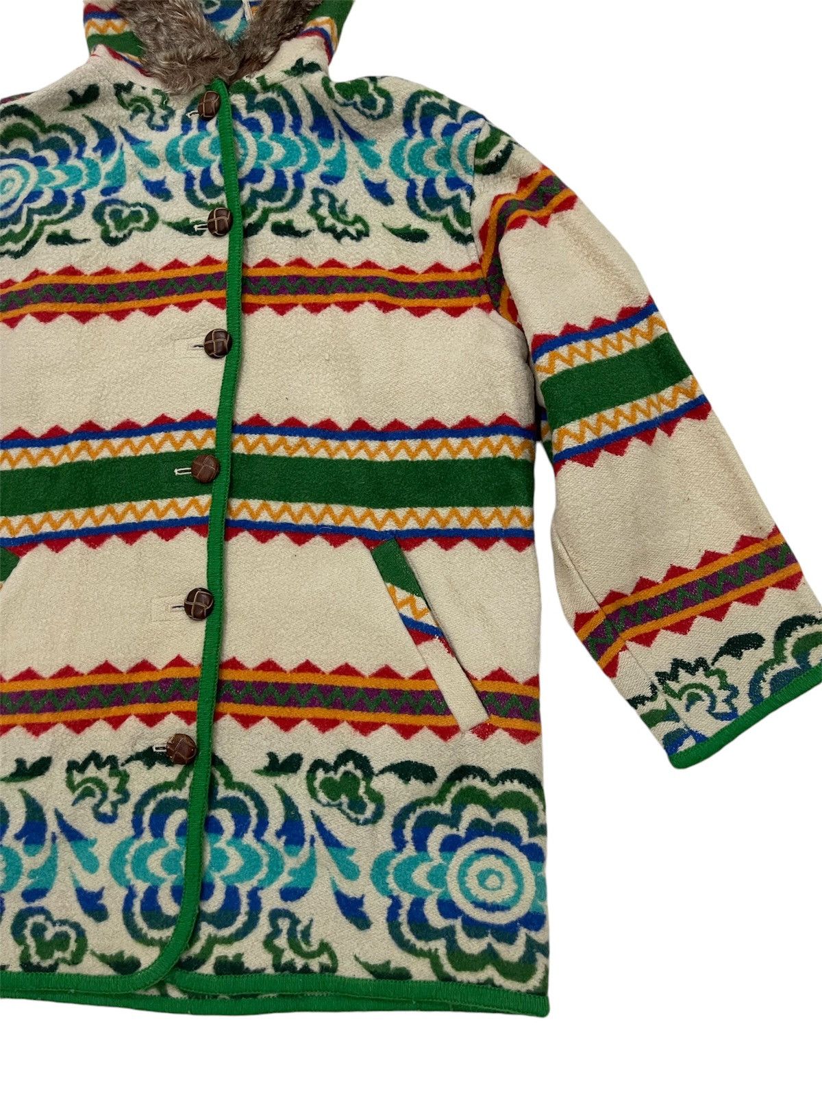 United Colors Of Benetton AUTUMN WINTER UNITED COLOR OF BENETTON Italy Size US M / EU 48-50 / 2 - 3 Thumbnail