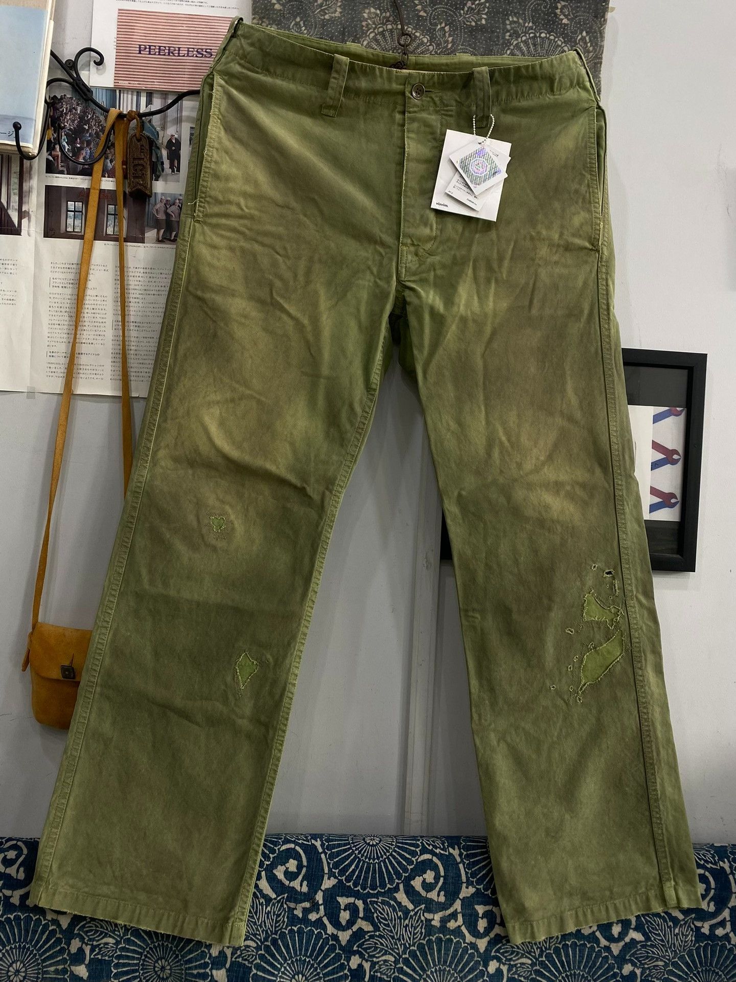 パンツ visvim GIFFORD PANTS DMGD GREEN Size2 Visvim - Gifford Garment-Dyed Distressed Cotton-Canvas Trousers