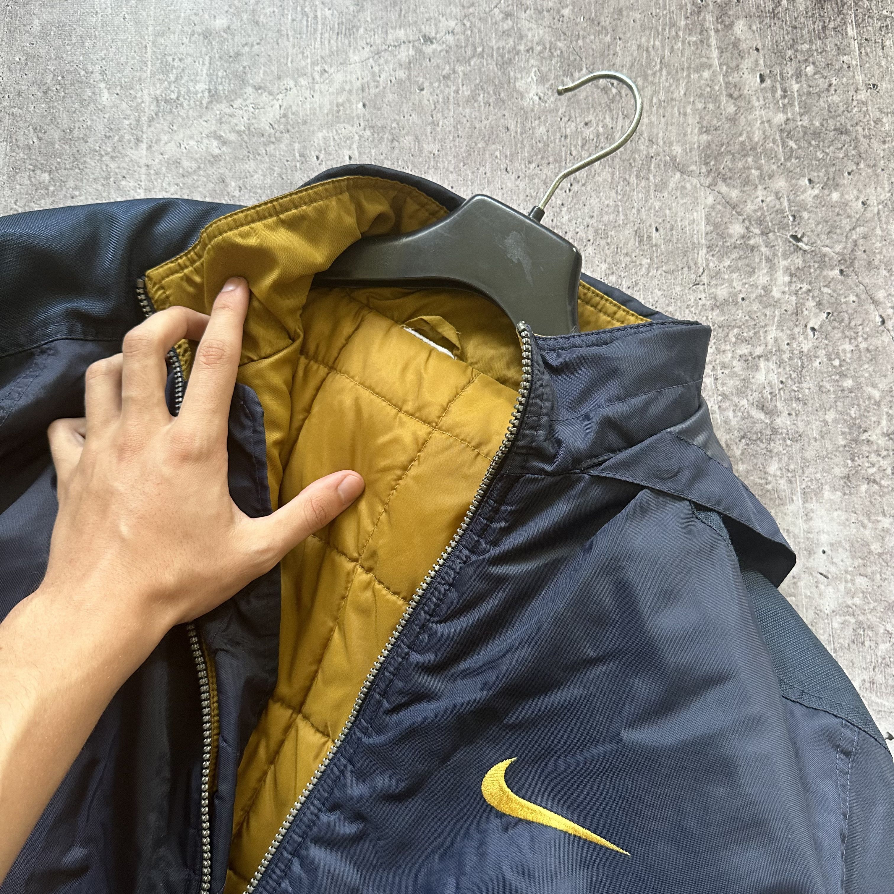 Nike Nike 90s Vintage Big Swoosh Logo Nylon Parka Jacket Size US L / EU 52-54 / 3 - 9 Thumbnail