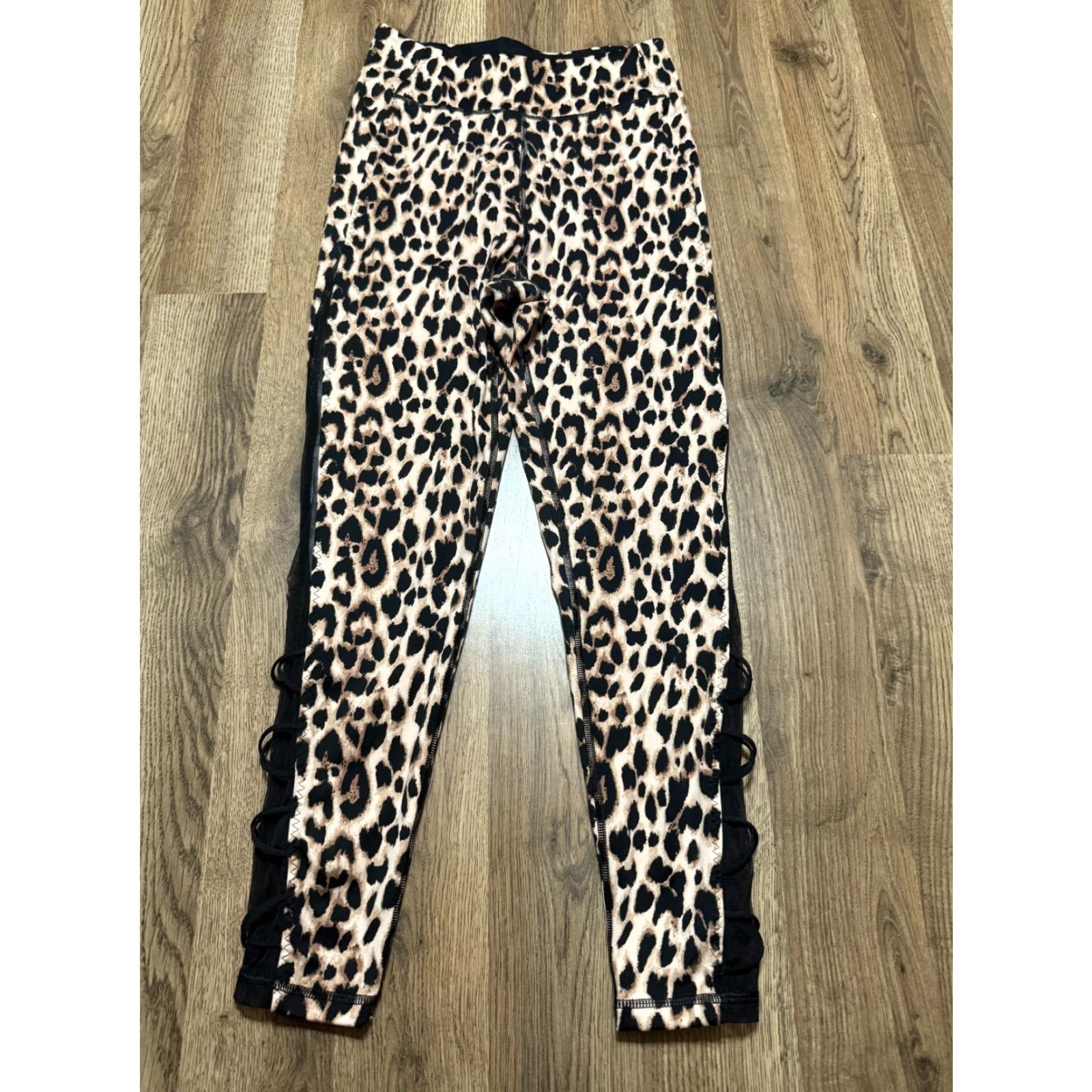 Victoria's Secret Victoria's Secret Pants Women's Size Small Black Brown Cheetah Print Leggings Size 28" / US 6 / IT 42 - 2 Thumbnail