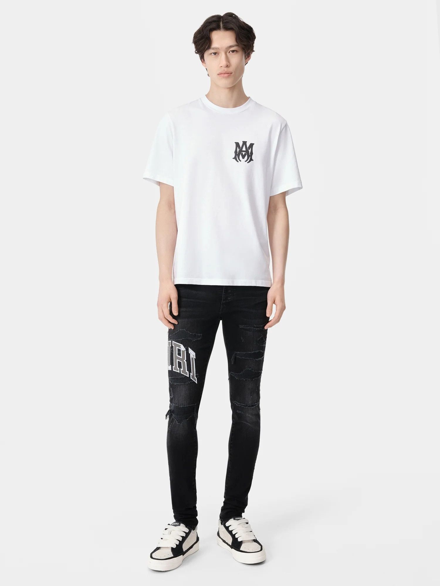 Amiri oc11z0825 Varsity Logo Repair Jeans in Black Size US 34 / EU 50 - 2 Thumbnail