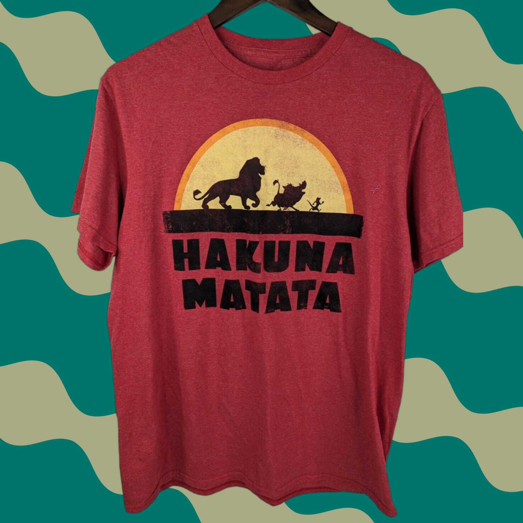 Disney Disney Lion King Hakuna Matata Short Sleeve T-Shirt Men Large Red Disney Lion King T-Shirt Mens Large Red Hakuna Matata Size US L / EU 52-54 / 3 - 1 Thumbnail