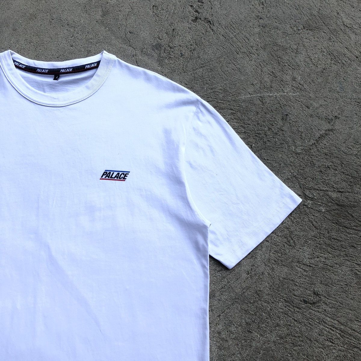 Palace Palace Basically A T-Shirt White Tee Size US L / EU 52-54 / 3 - 3 Thumbnail