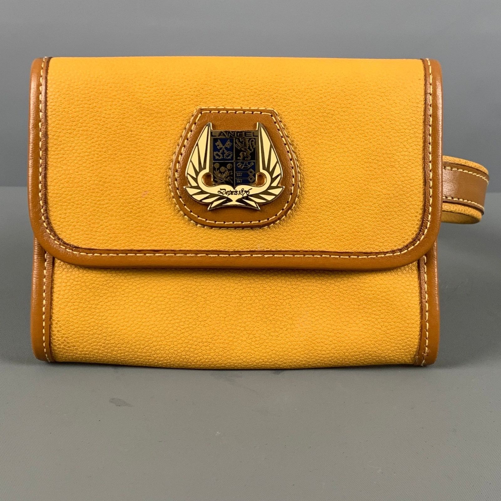Lancel LANCEL Tan Solid Belt-bag Handbag Size ONE SIZE - 1 Thumbnail