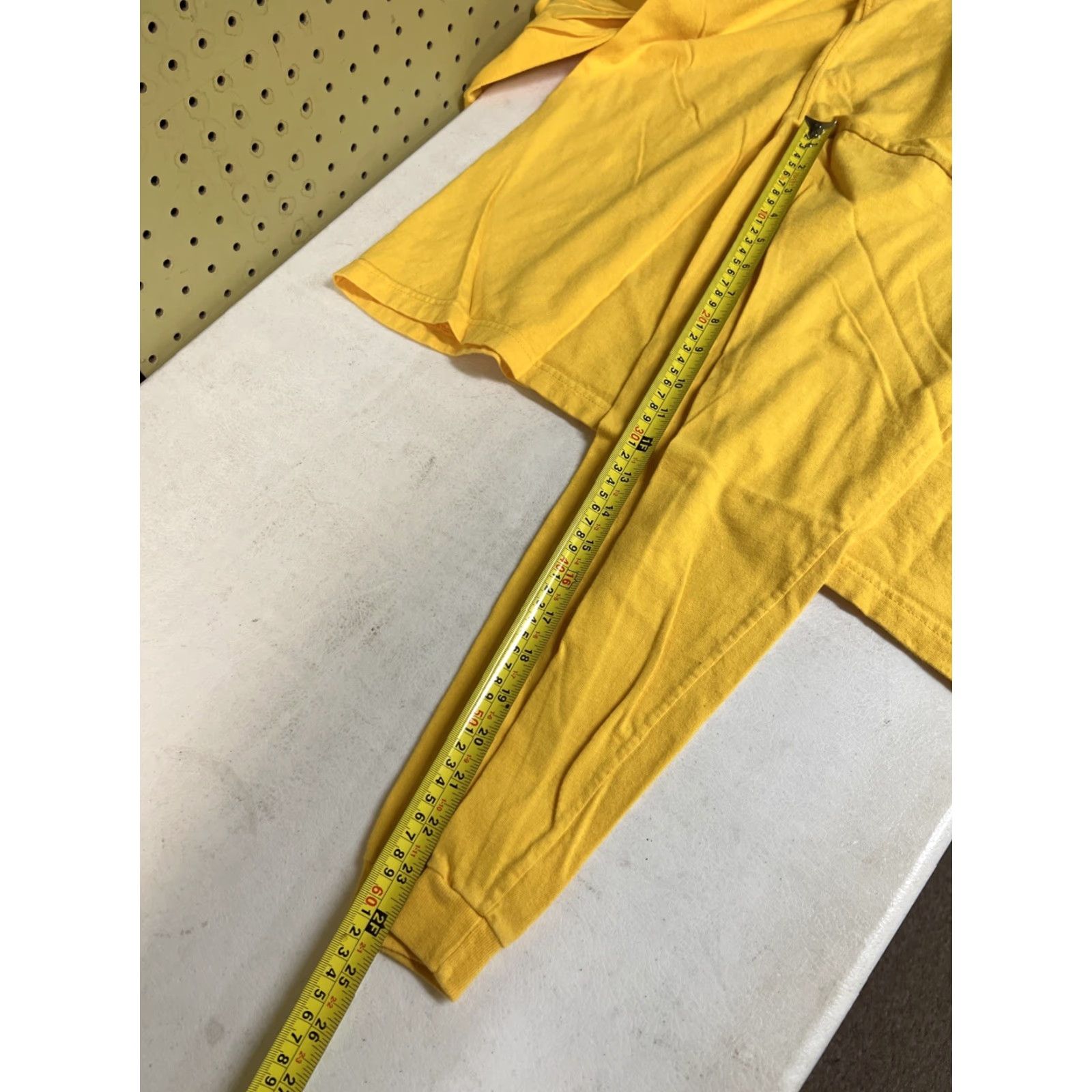 Gap VINTAGE Gap Mens Large T-Shirt Yellow 90s Spell Out Long Sleeve Crew Neck Cotton Knit Distressed Skate Grunge American 2000s Burn Out Size US L / EU 52-54 / 3 - 4 Thumbnail