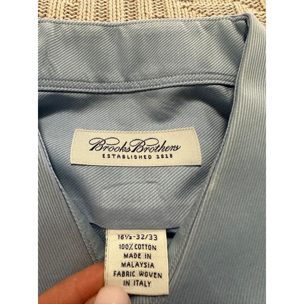 Brooks Brothers Brooks Brothers blue textured button down size 16.5 Size US L / EU 52-54 / 3 - 4 Thumbnail