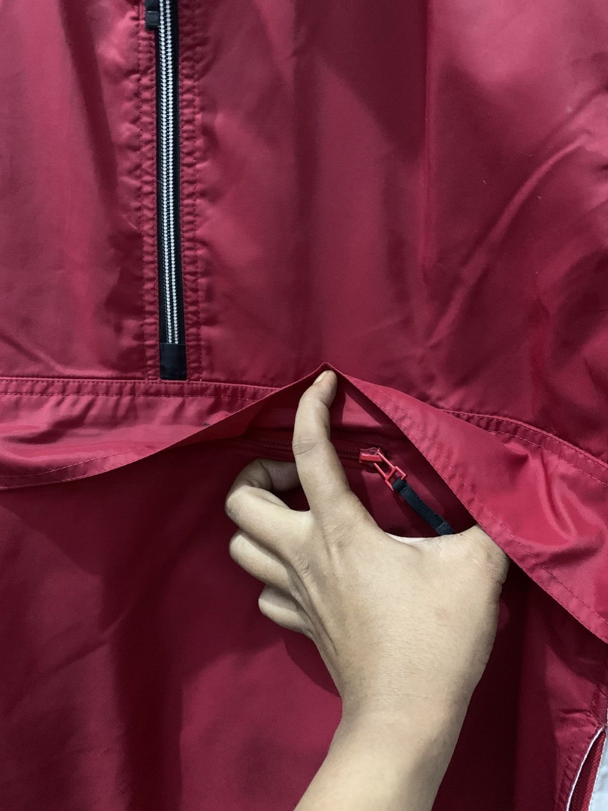 Nike Vintage Nike Windbreaker Cagoule Jacket Size US L / EU 52-54 / 3 - 6 Thumbnail