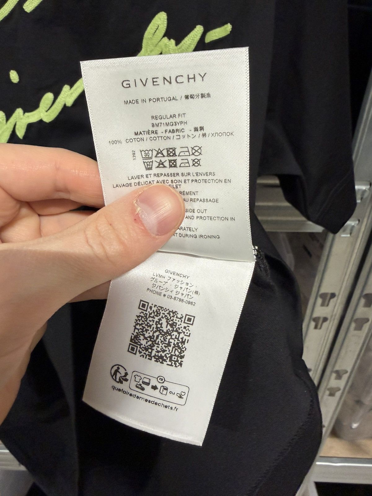 Givenchy Givenchy Logo Embroidery T-Shirt NEW 750$ Size US M / EU 48-50 / 2 - 5 Thumbnail