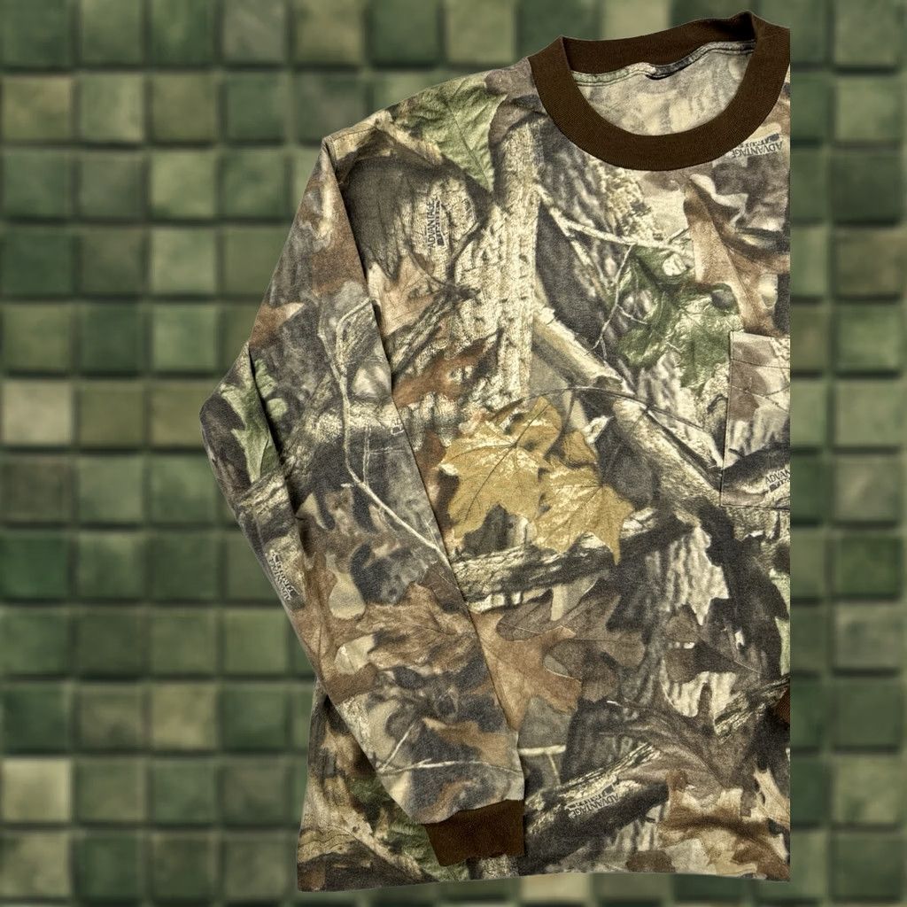 Vintage VINTAGE Camo Pocket Long Sleeve T Shirt USA Made 90s Hunting XL Men Size US XL / EU 56 / 4 - 1 Thumbnail