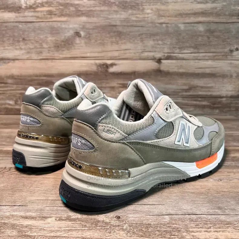 New Balance Wtaps Gray and silver color block sports shoes Size US 9 / EU 42 - 4 Thumbnail