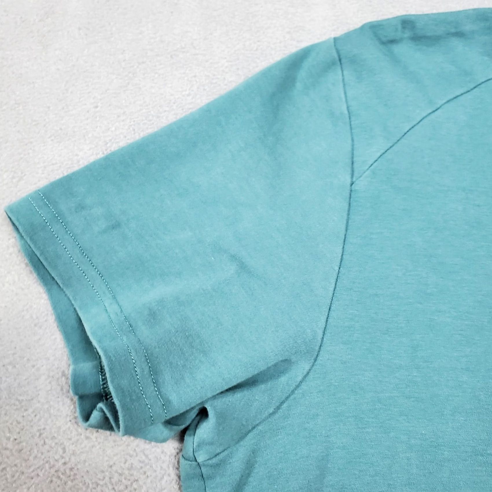 Vintage ALPHALETE Shirt Womens Green Large Short Sleeve Training Stretch Activewear Top Size L / US 10 / IT 46 - 3 Thumbnail