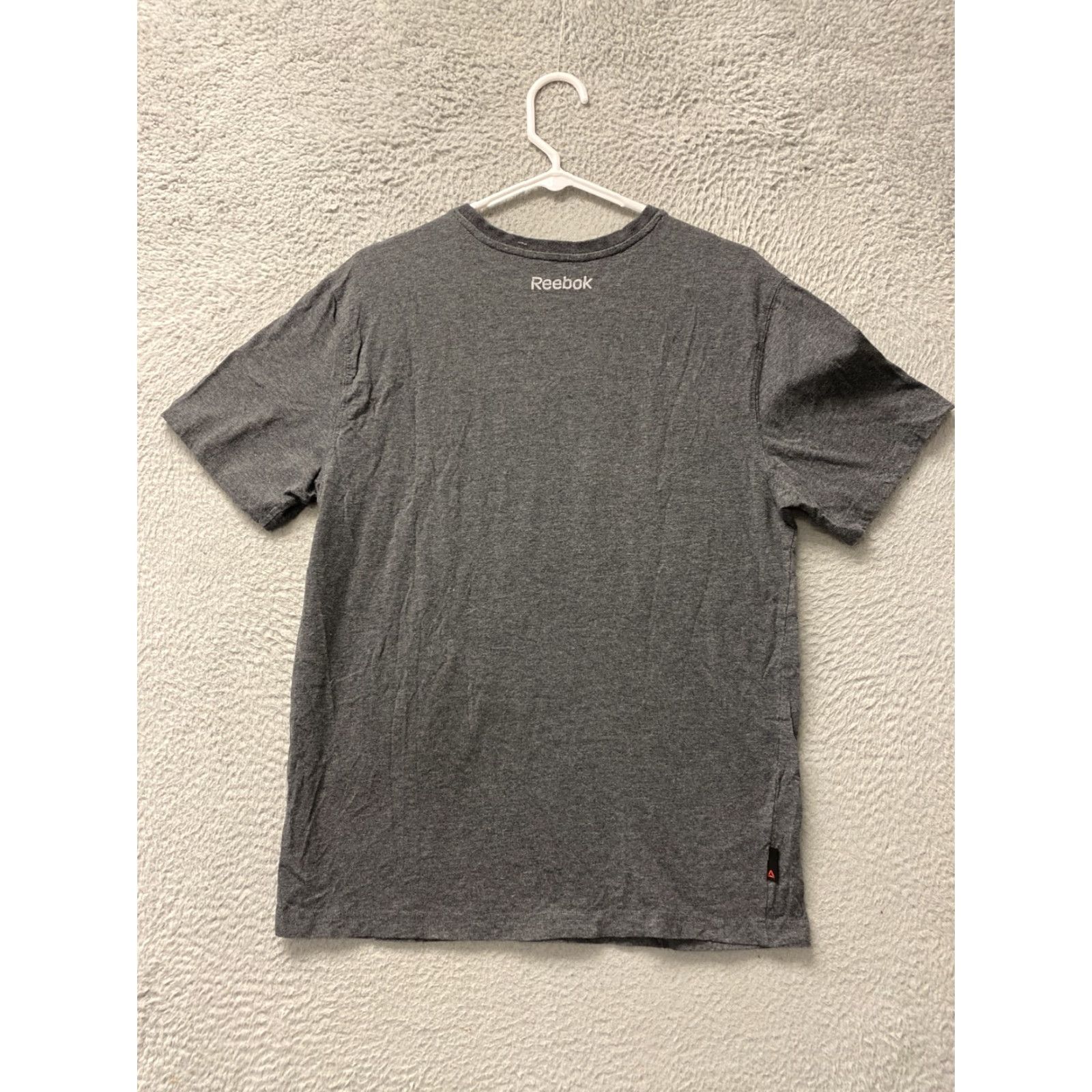 Reebok Reebok Graphic T-Shirt Men's Size M Classic Fit Gray Logo Sports Tee Size US M / EU 48-50 / 2 - 6 Thumbnail