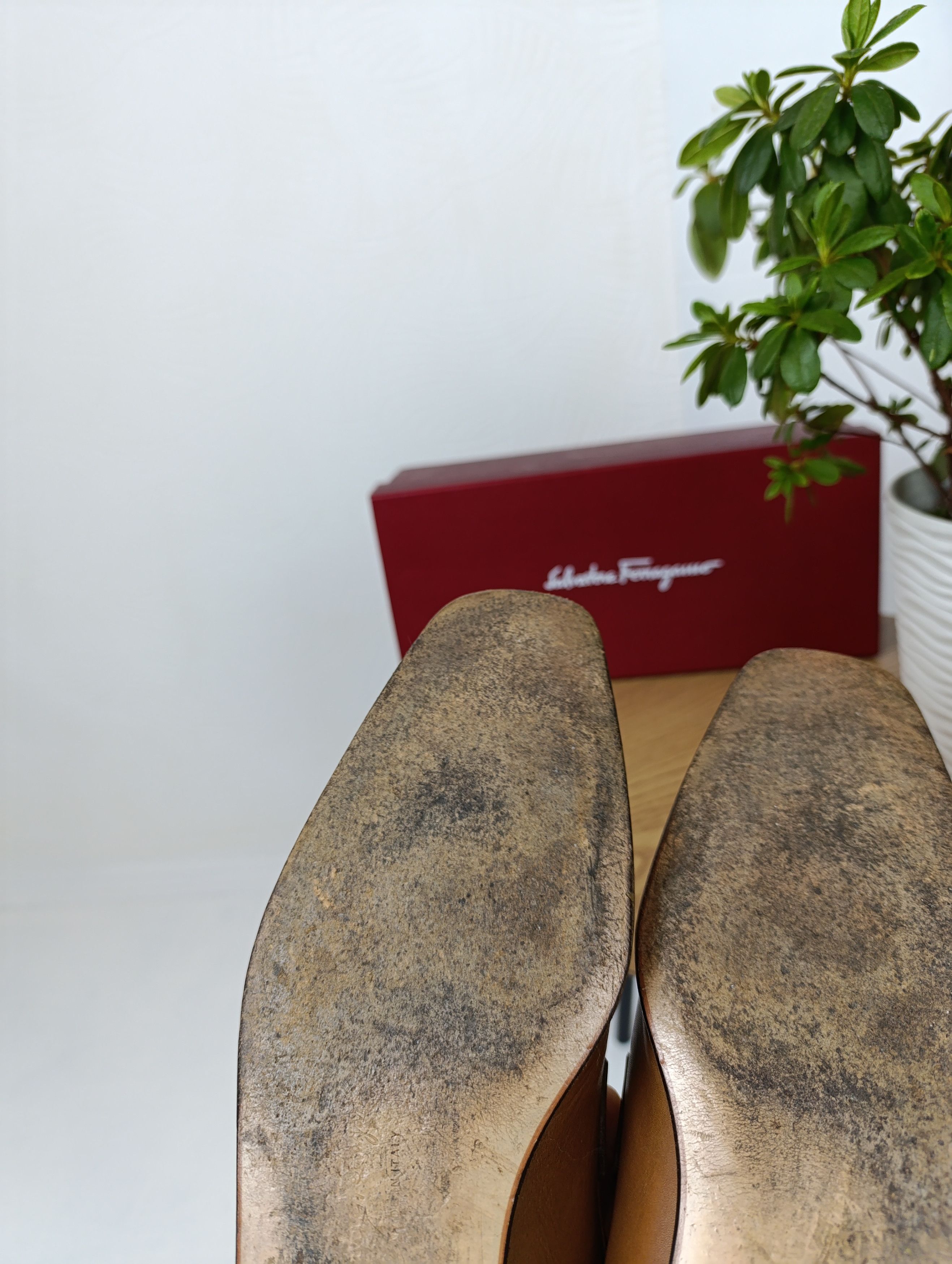 Salvatore Ferragamo SALVATORE FERRAGAMO LEATHER ITALIAN SHOES Size US 8 / EU 41 - 19 Thumbnail