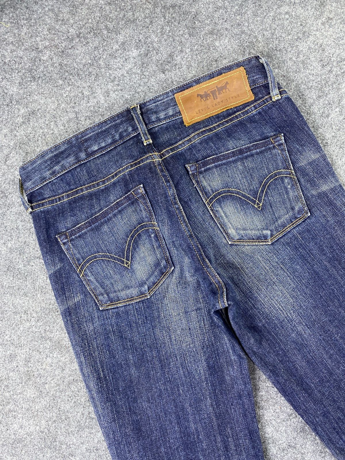 Jean × Levi's × Vintage Vintage Levis Lady Style Blue Wash Jeans - J1088 Size 28" / US 6 / IT 42 - 6 Thumbnail