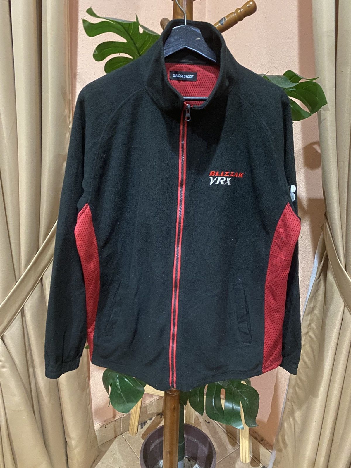 Bridgestone Blizzak VRX Fleece Jacket – Black & Red Racing