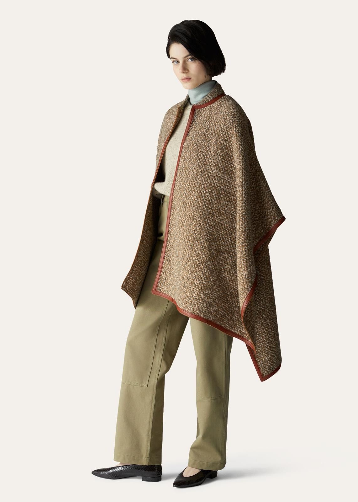 Loro Piana o1srvl11e0824 Size: OS / Sydney Cashmere Cape in Brown Size ONE SIZE - 5 Thumbnail