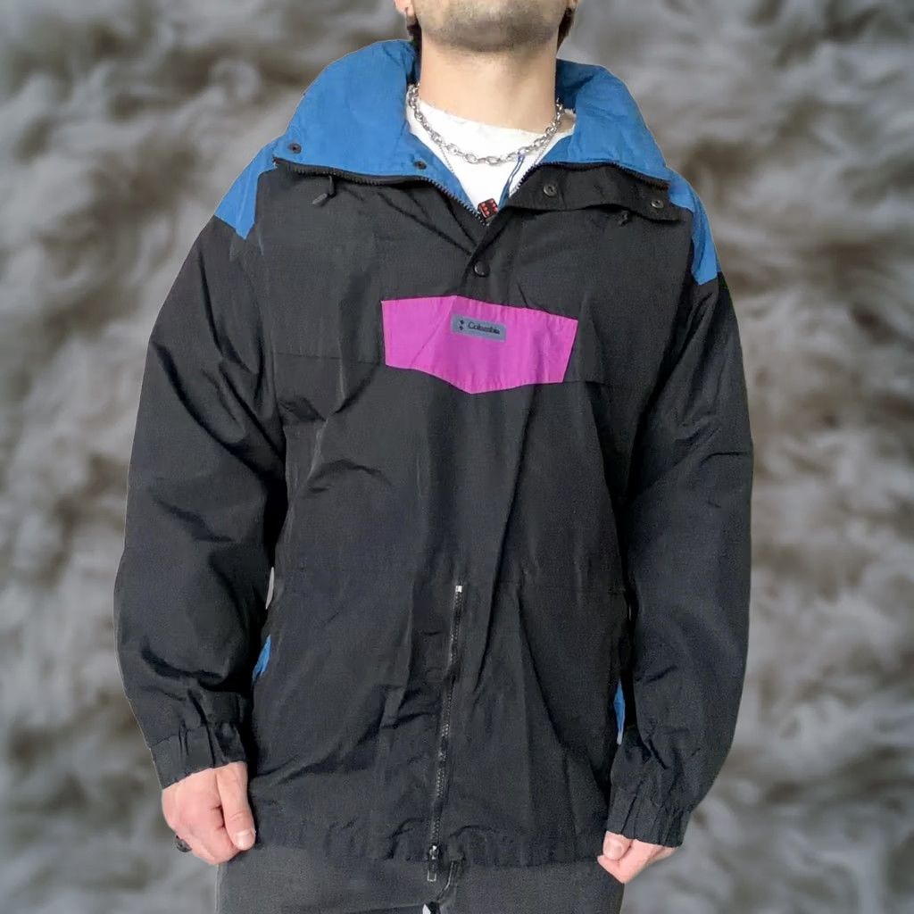 Vintage VINTAGE Columbia Jacket Mens M Windbreaker Hooded Black 90s Radial Sleeve zip Front Pockets Size US M / EU 48-50 / 2 - 1 Thumbnail