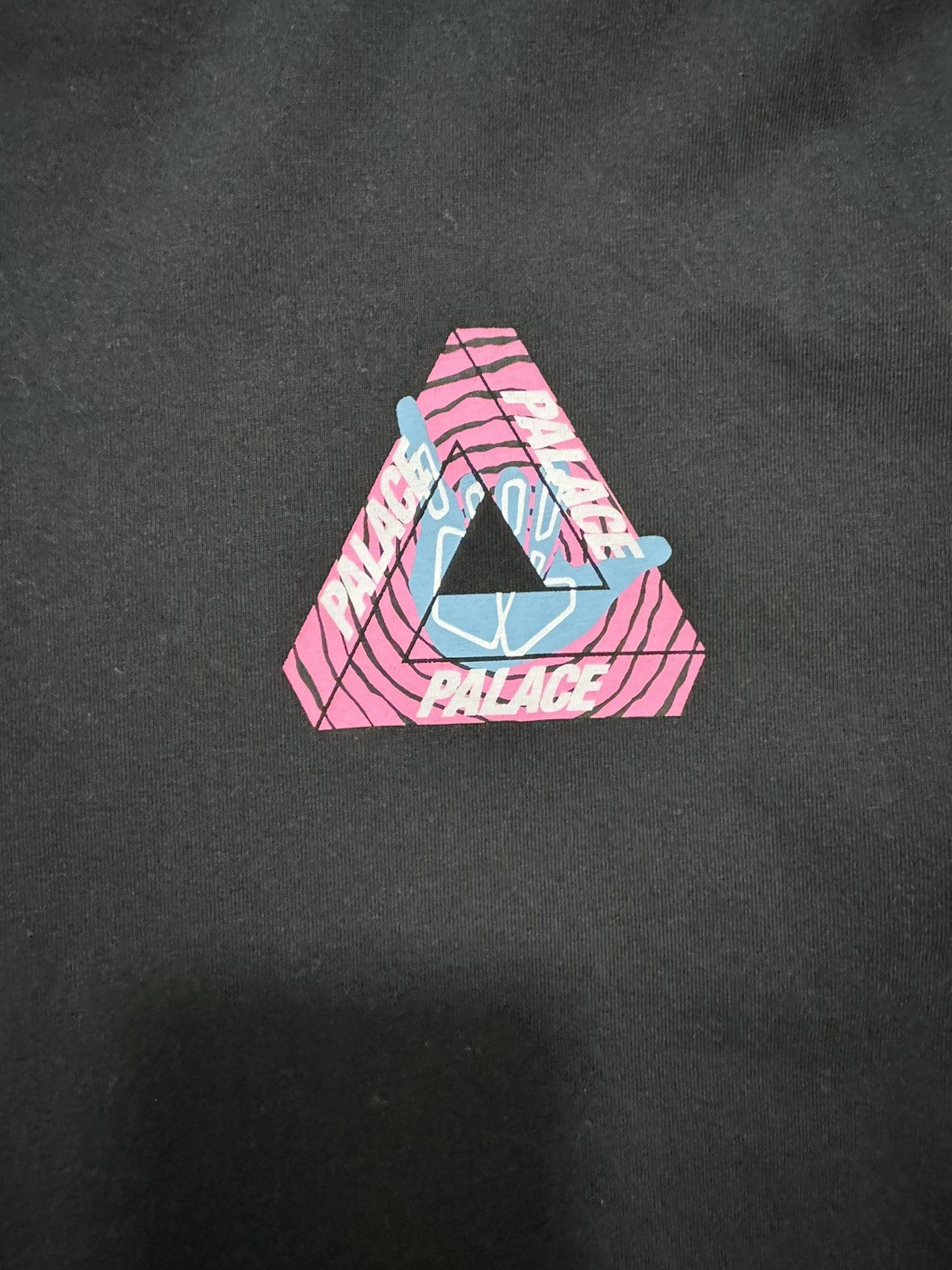 Palace Palace tri-zooted Shakka tee Size US M / EU 48-50 / 2 - 3 Thumbnail