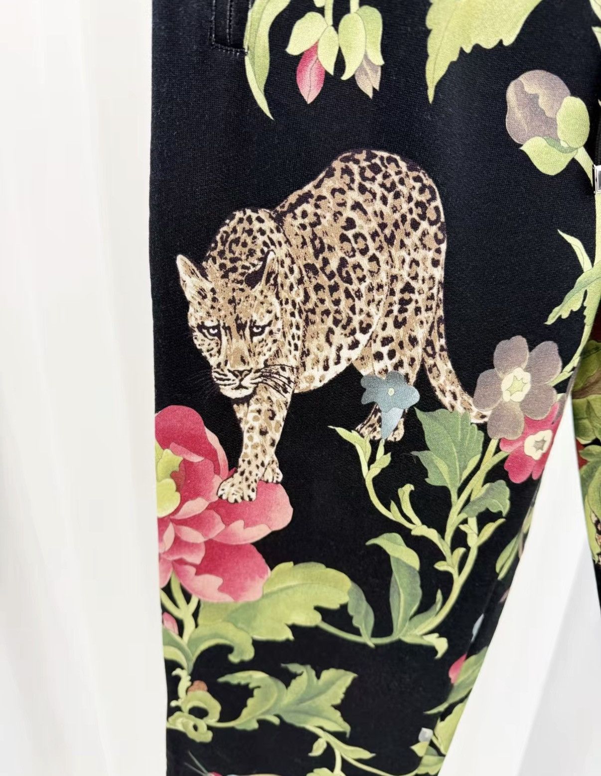 Dolce & Gabbana Dolce & Gabbana 100% Cotton Drawstring Sweatpants J30 Size US 32 / EU 48 - 2 Thumbnail