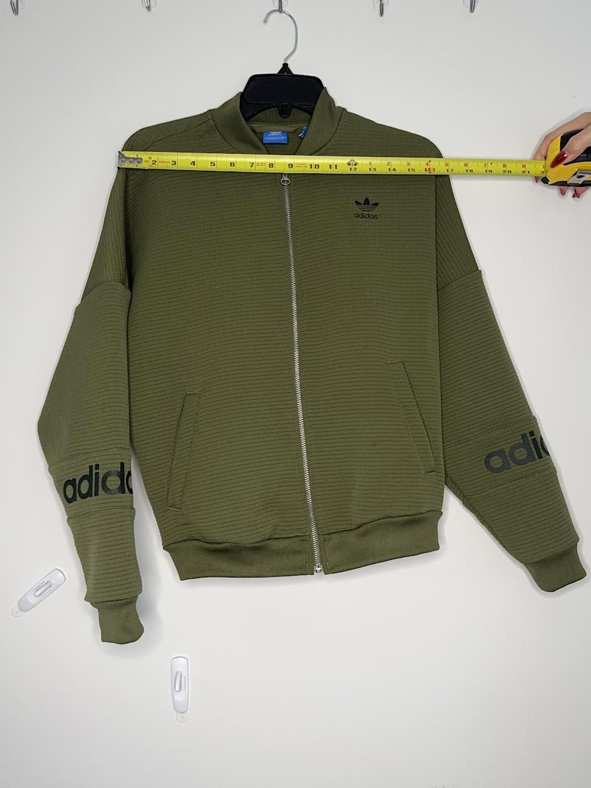 Adidas ADIDAS Forest Green Bomber Jacket - Sz. S w/ Rip To Pocket Size S / US 4 / IT 40 - 8 Thumbnail