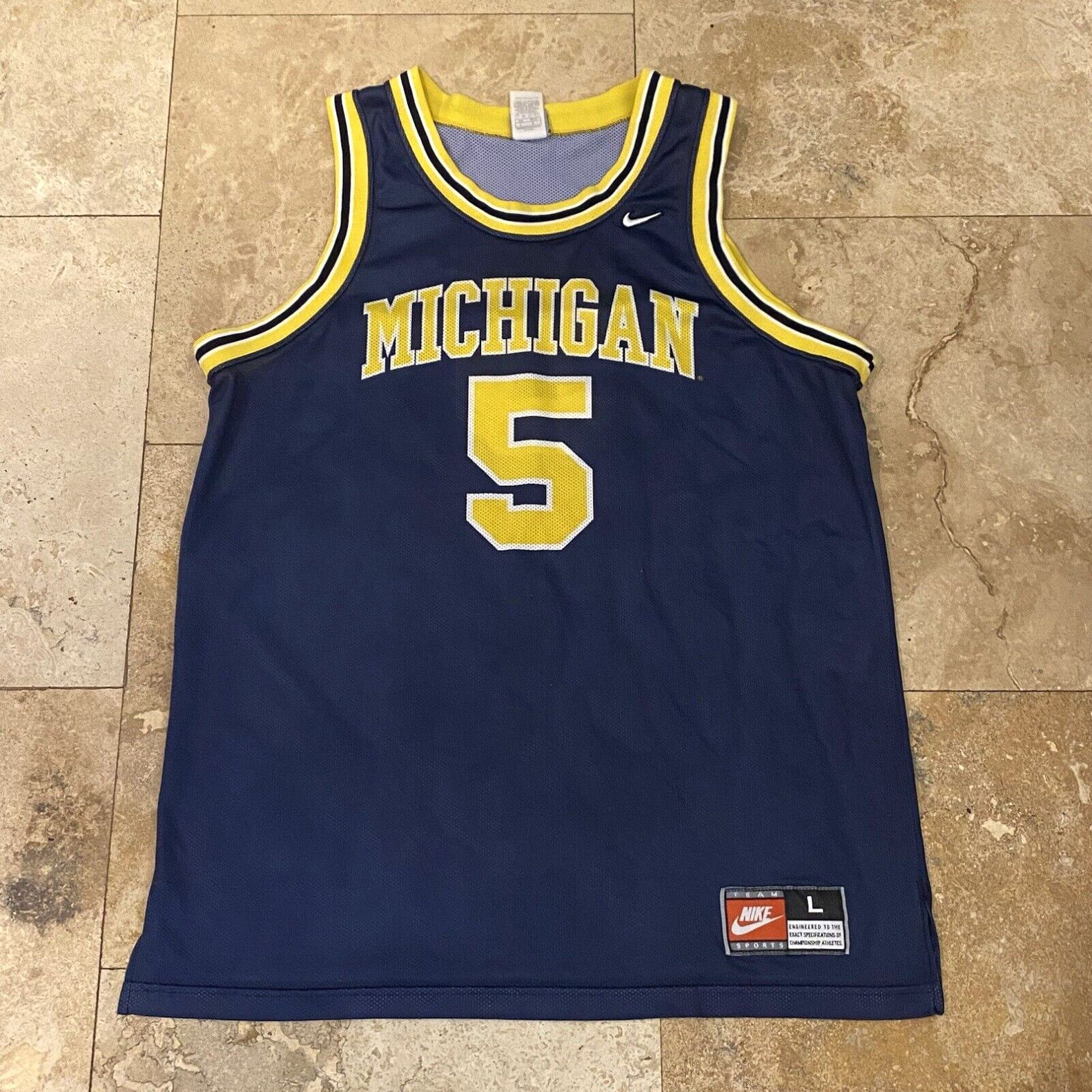 image of Vintage 90's Nike Team Sports Michigan Wolverines 5 Jalen Jersey Basketball C5 in White, Men's